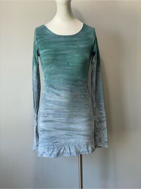 Hard Tail Teal to Light Gray Ombre Long Sleeve Tunic
